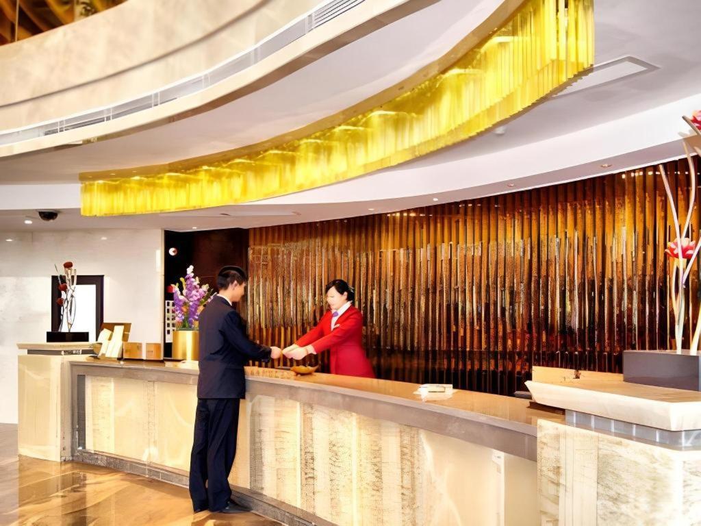 Fortune Hotel Longyan Exterior foto